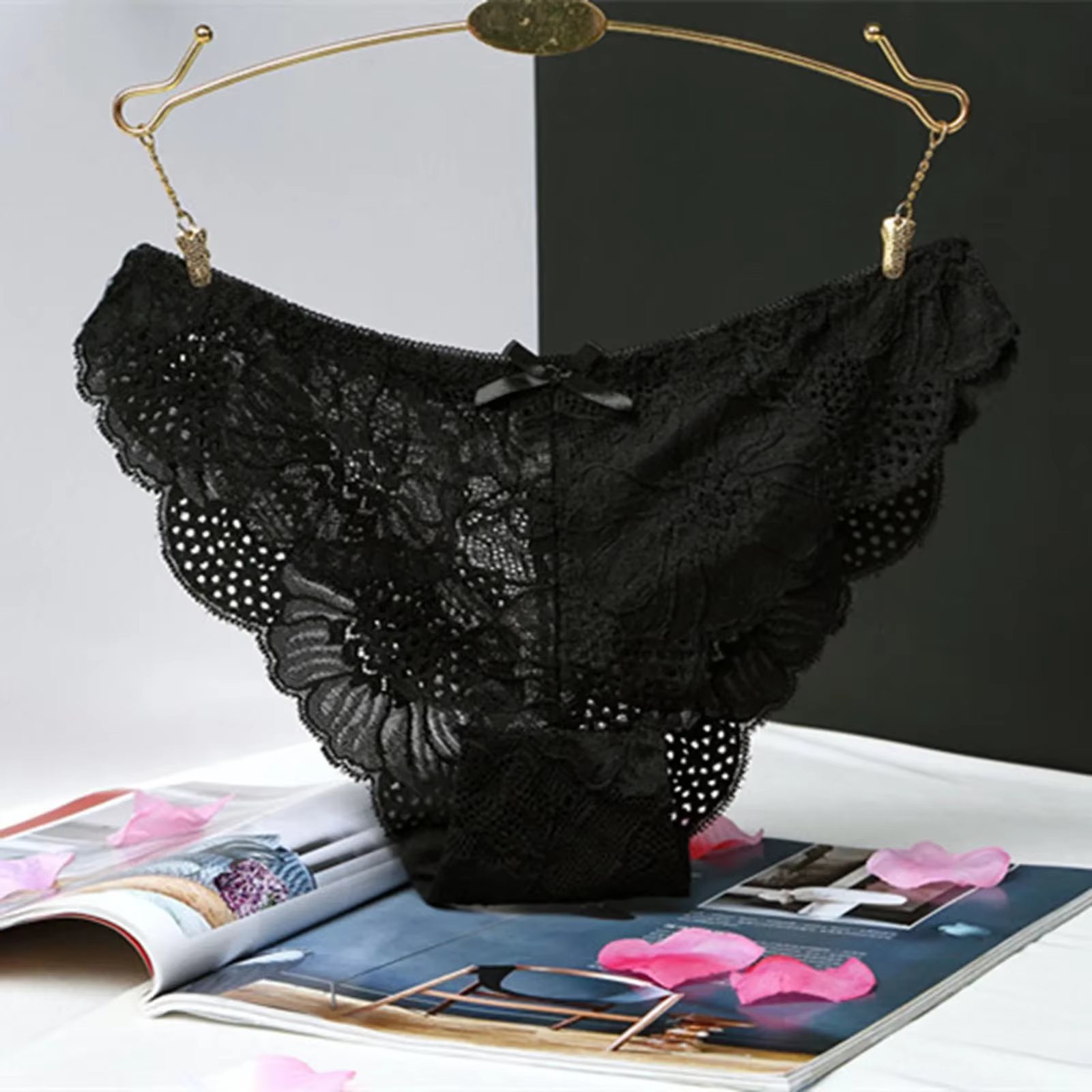 Culotte en dentelle brodée florale de style français pour femmes, culotte taille basse sexy, sous-vê