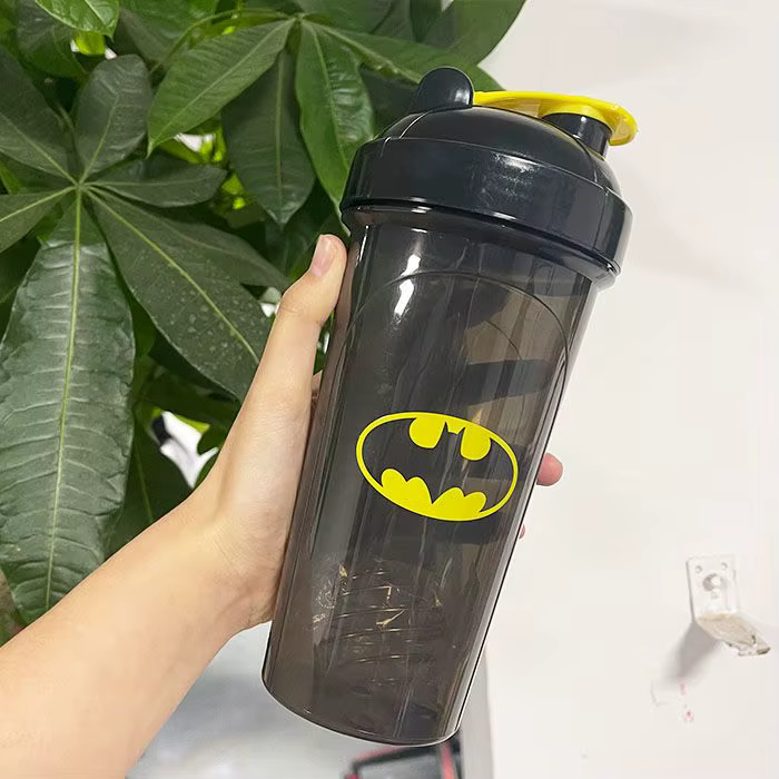 Nouvelle tasse shaker à grande capacité Captain America Batman, accessoire de film Marvel Avengers,