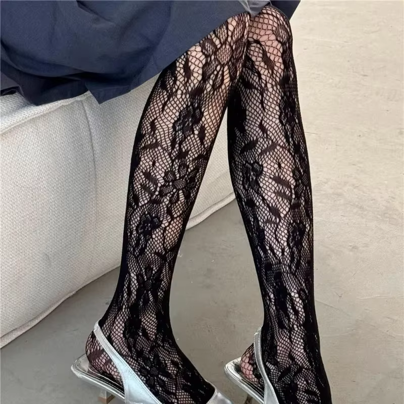 Collants noirs sexy en résille à motif floral, dentelle ajourée, design floral élégant, bas de conte
