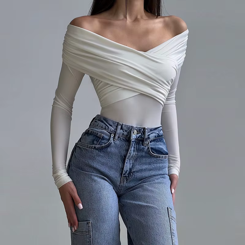 Combinaisons sexy rouges pour femmes, nouvelle collection printemps, dos nu, corset mince, mode, com