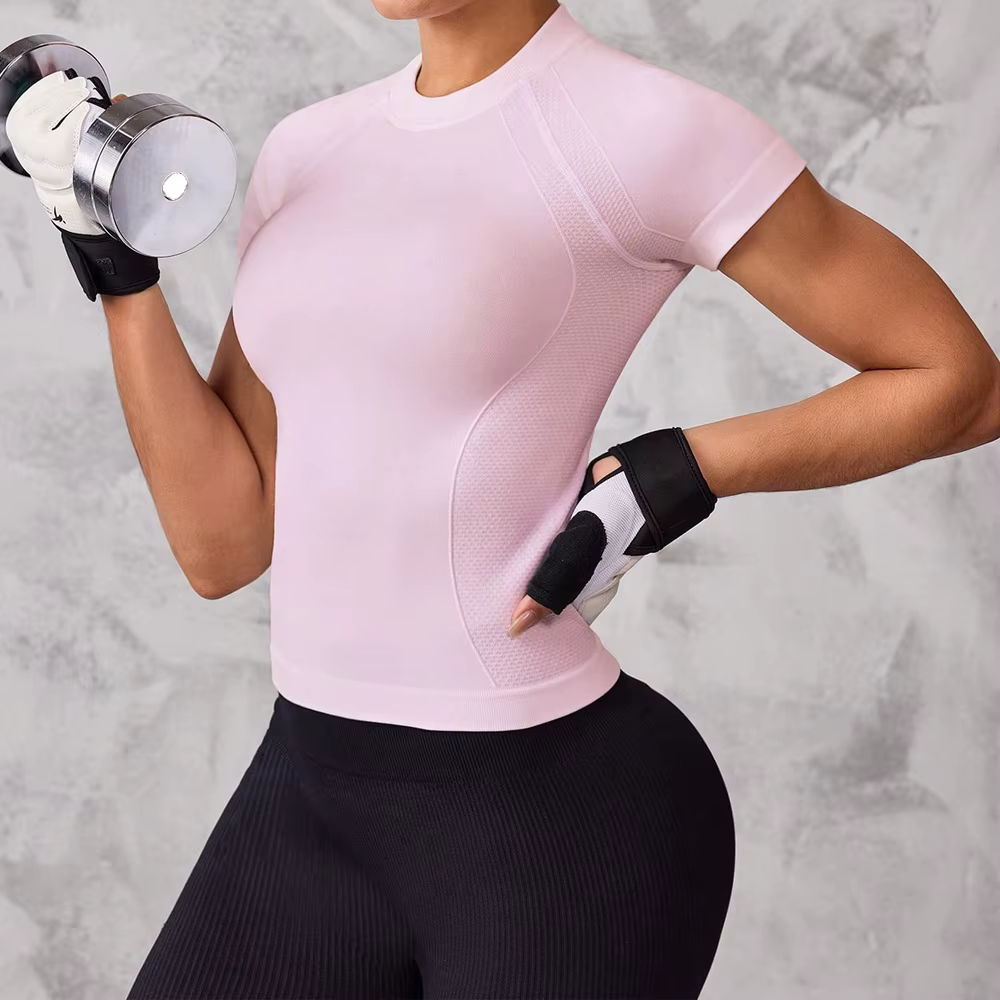 Haut de sport à manches courtes pour femmes, tissu respirant et à séchage rapide, adapté à la course
