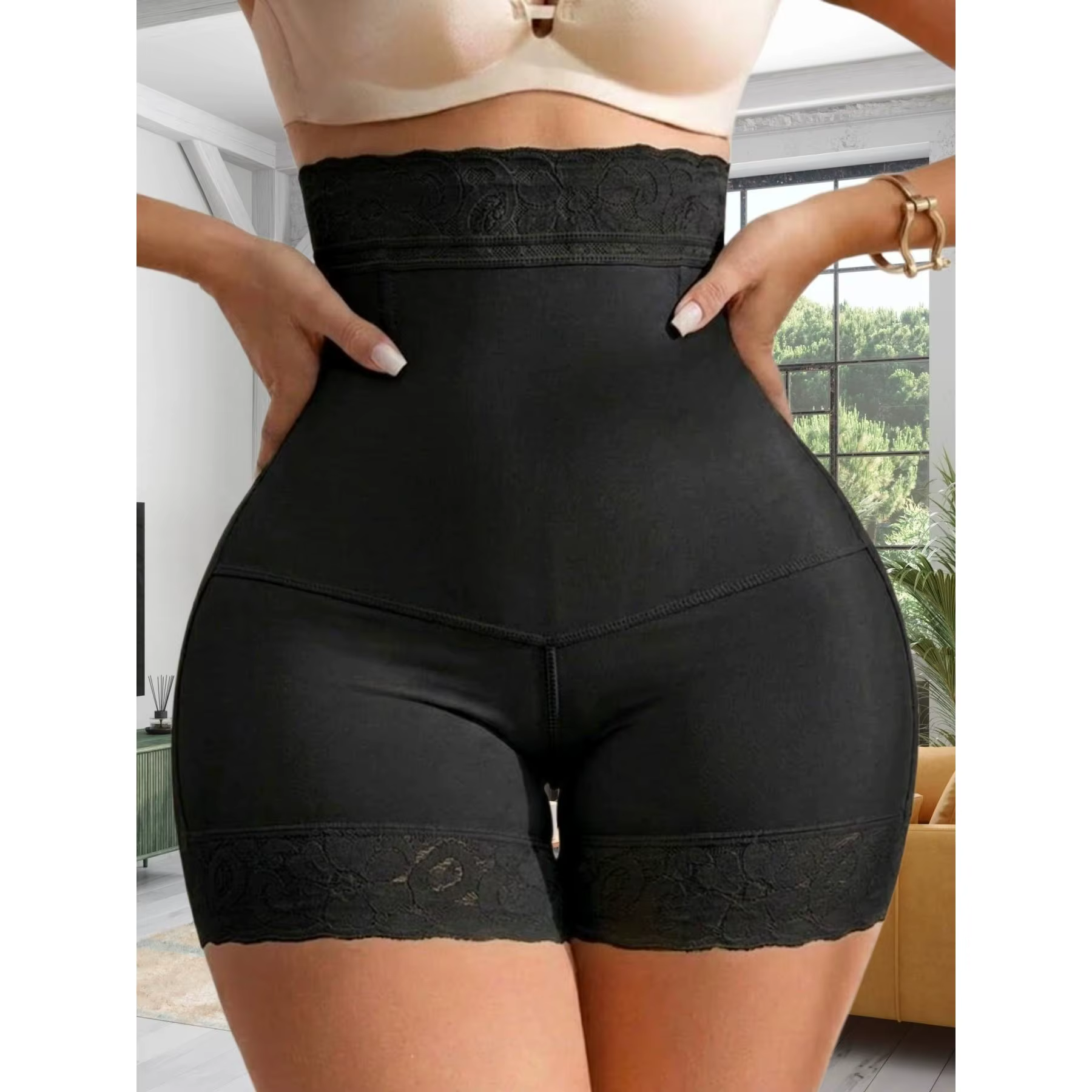 Shorty gainant taille haute pour femme, contrôle abdominal, effet push-up fessier, maintien ferme de