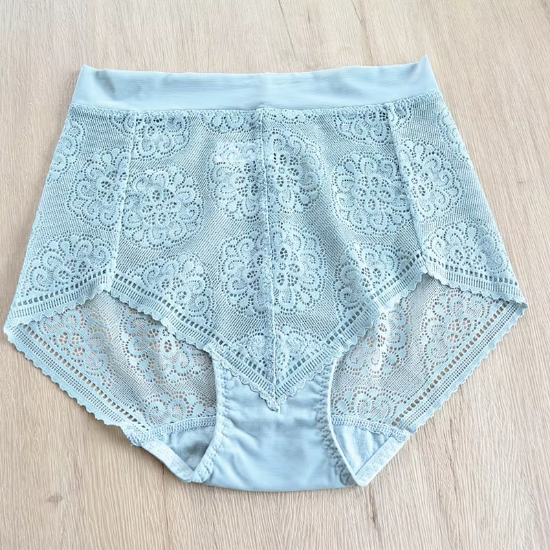 Culotte sexy en dentelle sans couture pour femme