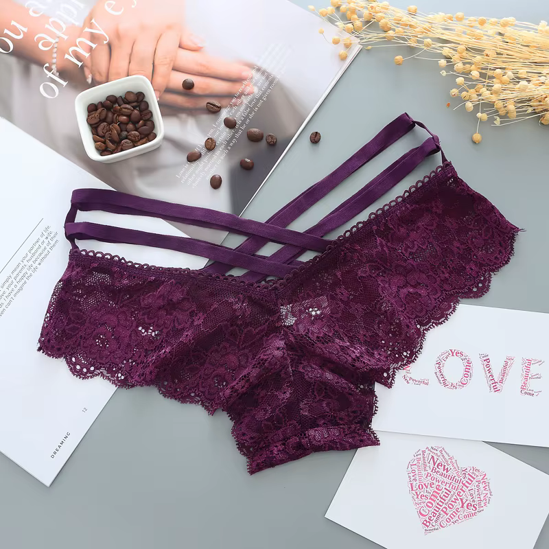 Culotte en dentelle pour femmes