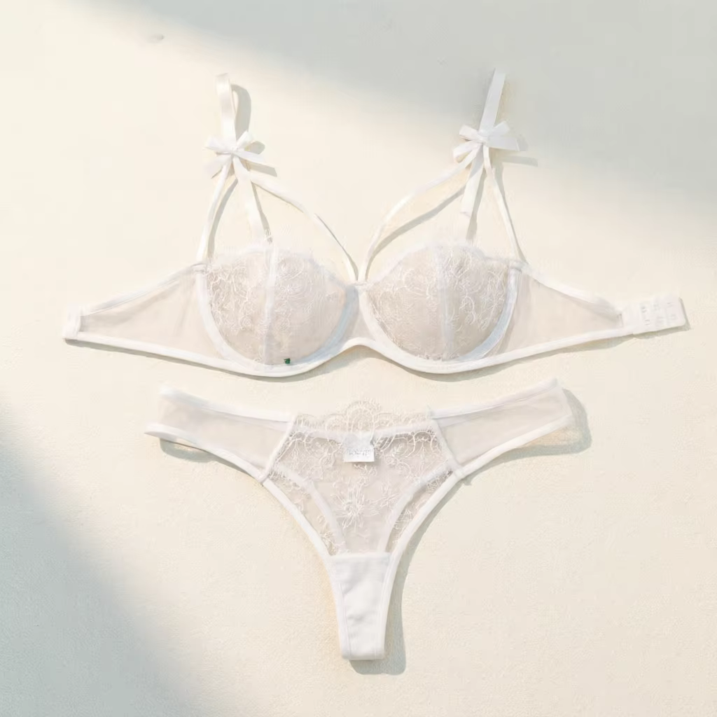 Ensemble de lingerie sexy blanche, une expérience de vie intime quotidienne à la fois pure et qui dégage un attrait irrésistible ZA824057