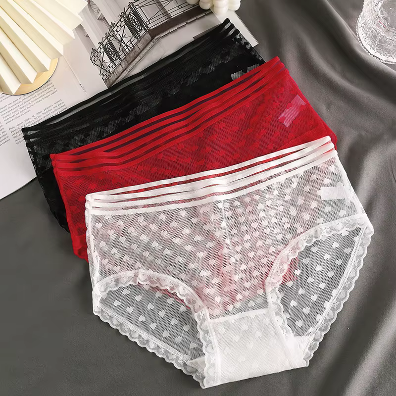 Culotte transparente en dentelle pour femme