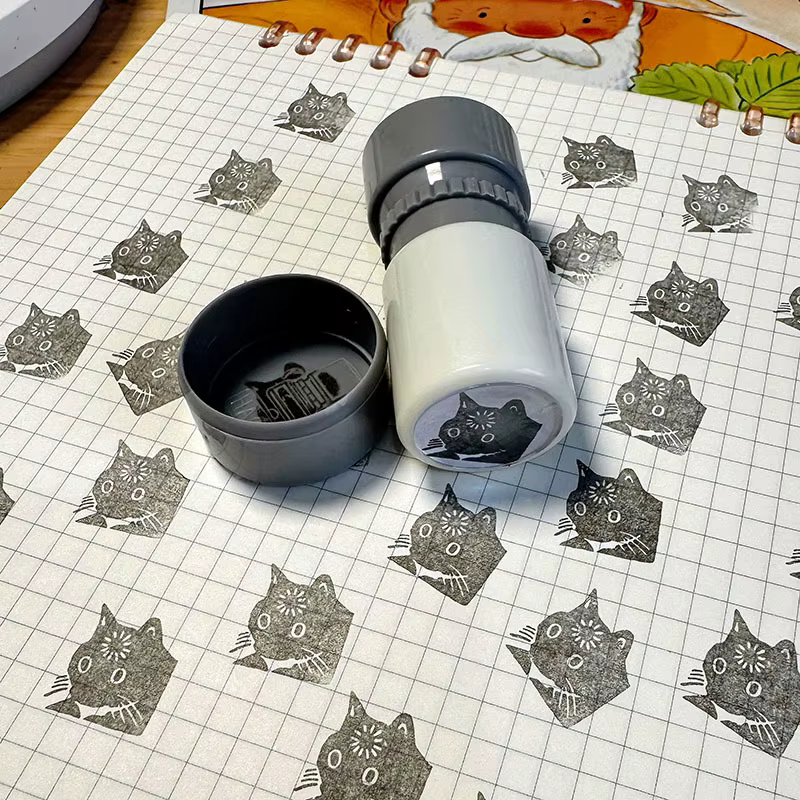 Timbres Emoji amusants, petits sceaux ronds créatifs pour étudiants, mignon, Portable, bricolage, décoration de compte à main