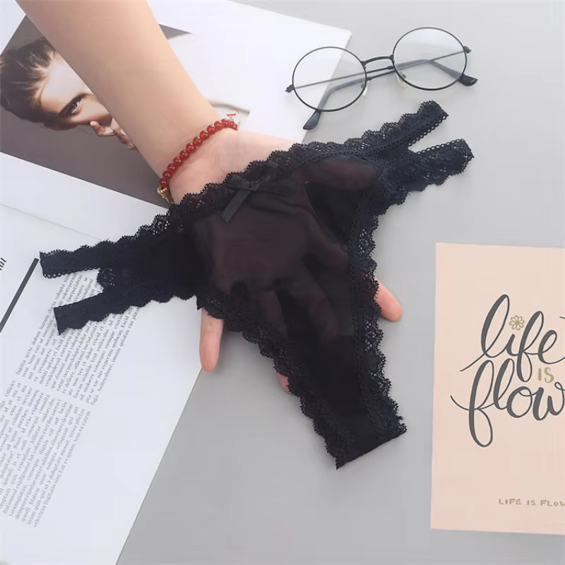 Culotte fine d'été Sexy ajourée en dentelle pour femmes, sous-vêtements sans couture, taille basse, Lingerie, string, respirant, confortable, slip pour dames