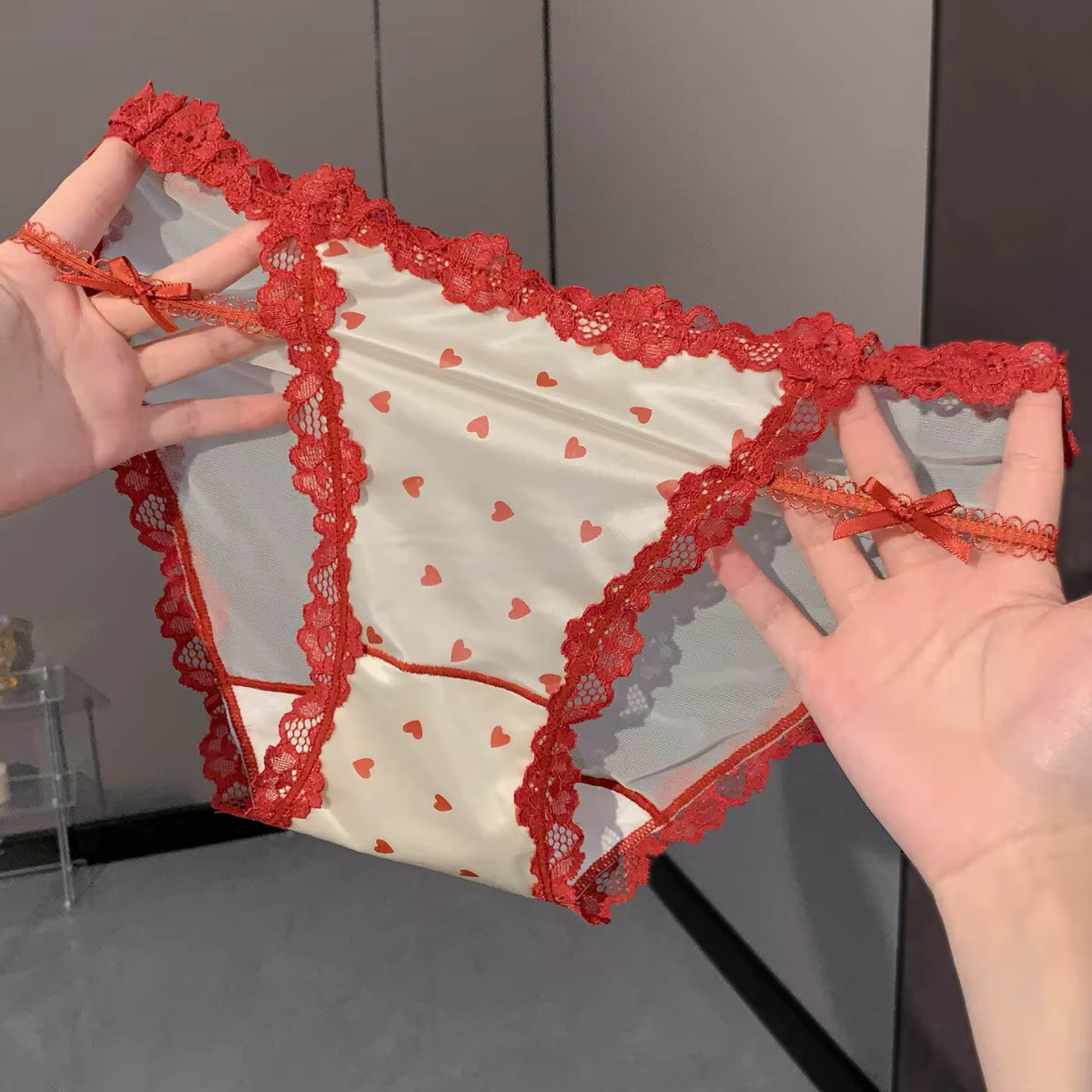 Culottes sexy fines pour femmes