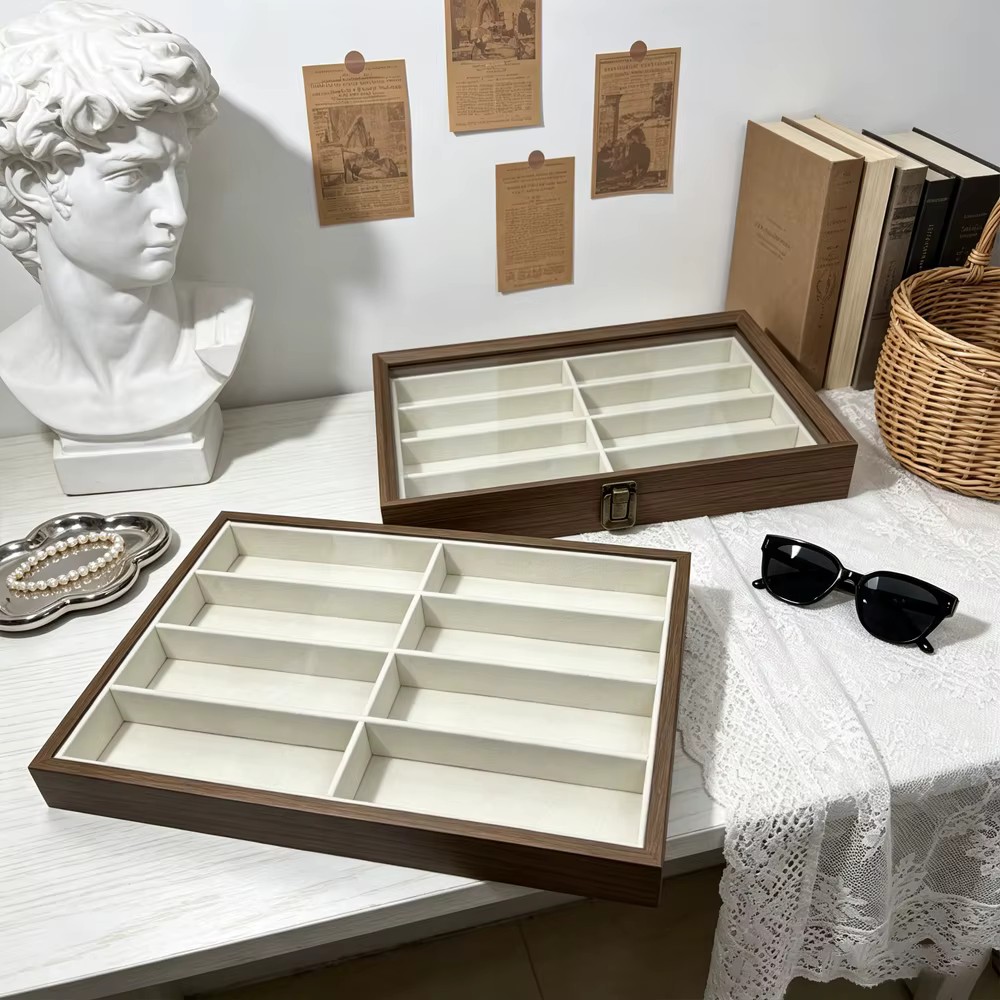 Boîte de rangement Sunshield, une boîte de rangement à huit compartiments pour lunettes de soleil, peut être utilisée pour ranger, présenter et organiser des bijoux et des accessoires