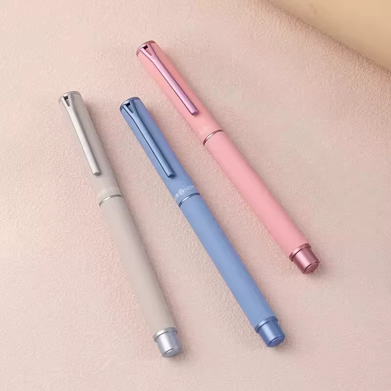 Stylo plume ergonomique New Hero P301, posture d'écriture correcte pour les élèves du primaire, pratique de la calligraphie, remplaçable