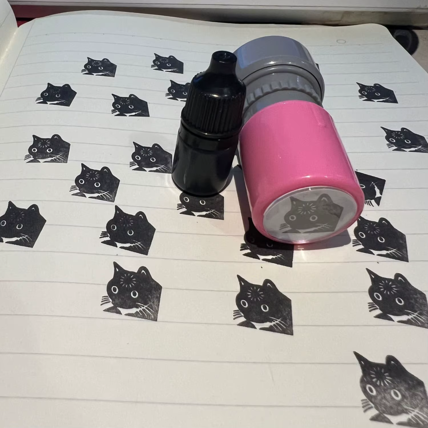 Timbres Emoji amusants, petits sceaux ronds créatifs pour étudiants mignons