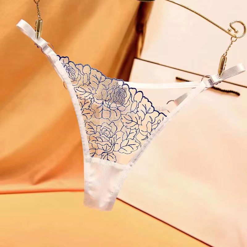 Culotte ajourée à la taille pour femmes