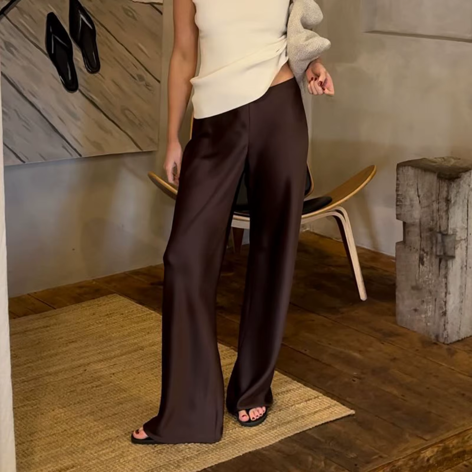 Pantalon de robe élégant pour femme en satin couleur unie