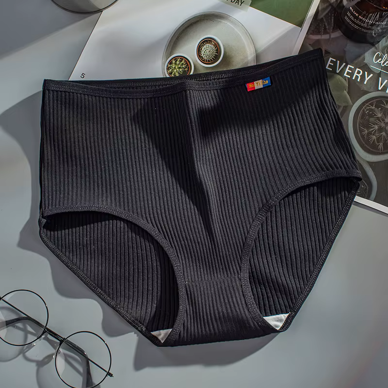 Culotte en coton pour femmes