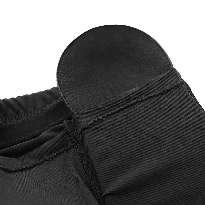 Sous-vêtements modelants avec coussinets de hanches