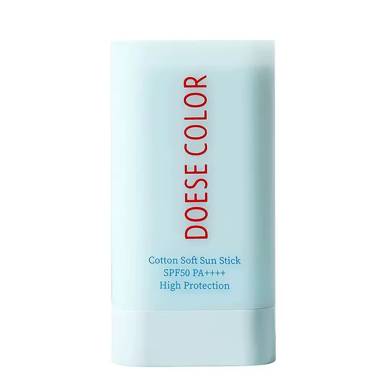 Nouveau Stick Solaire Coréen Bleu Clair Mat pour une Peau Douce et Soyeuse – Texture Coton Léger et Hydratant – Protection UV