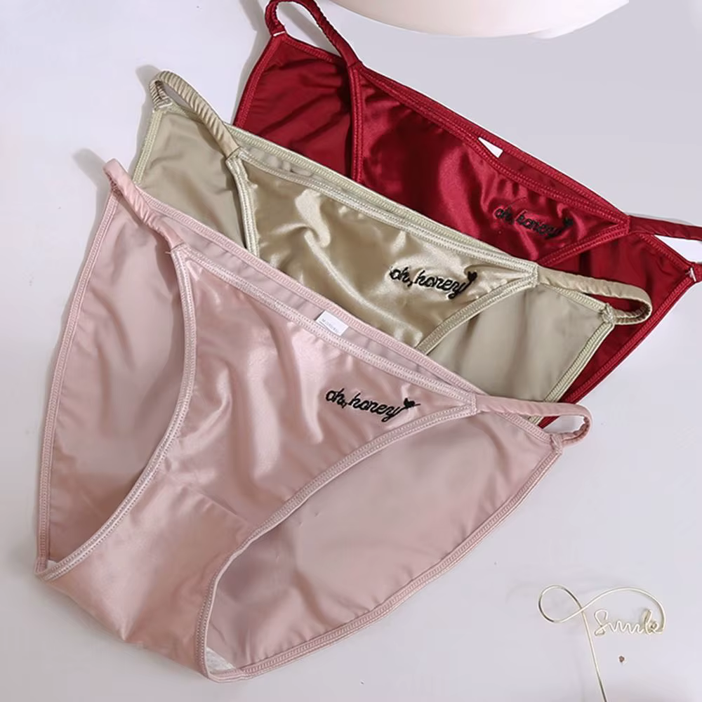 Taille moyenne fine sangle intimes couleur unie filles femmes tache culottes